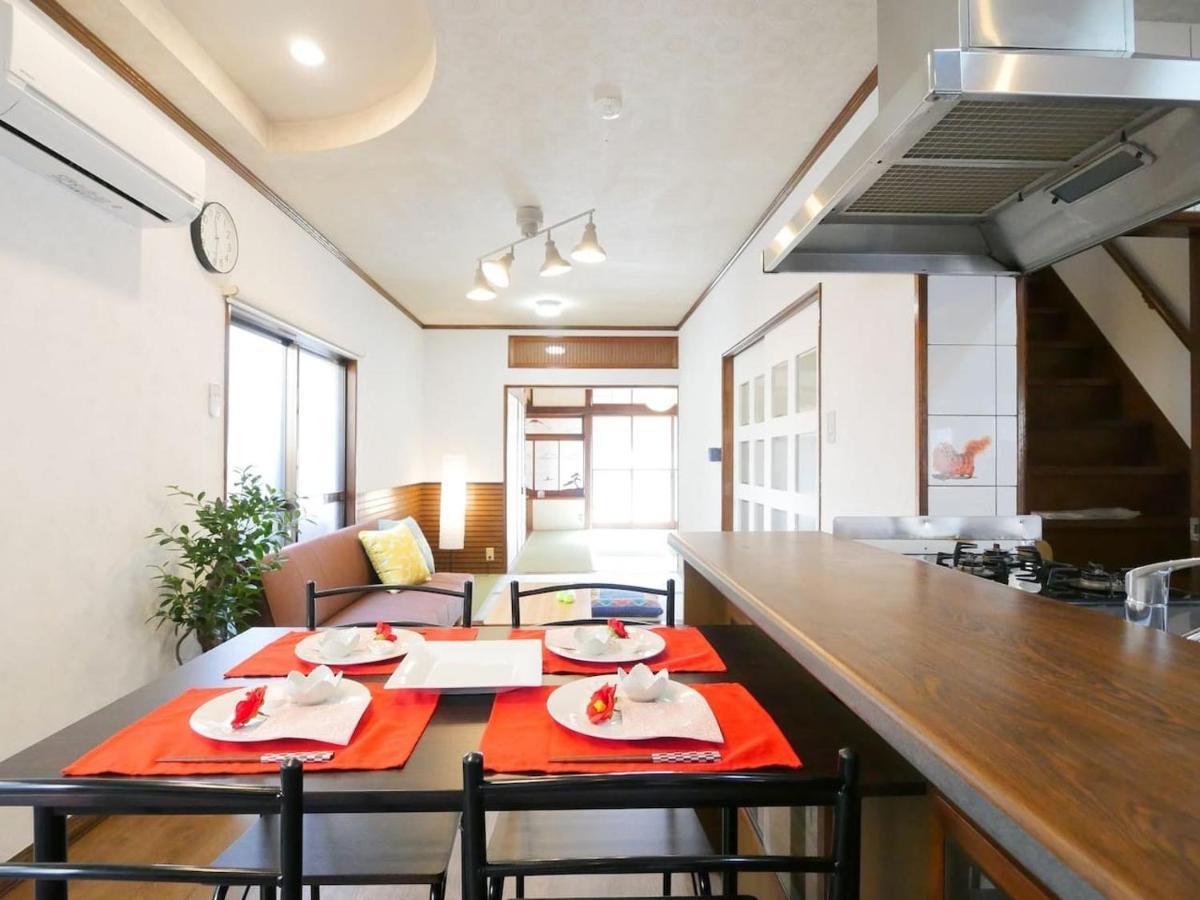 West Crab Base Villa Hiroshima Exterior foto